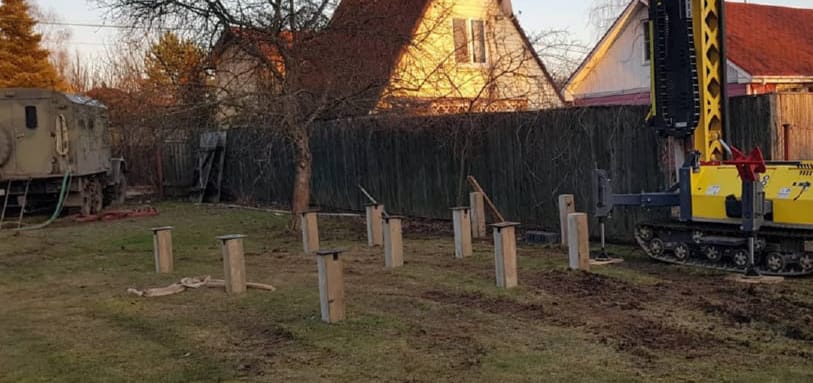 Фундамент на забивных ЖБ сваях