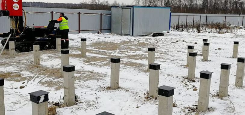 Фундамент на забивных ЖБ сваях